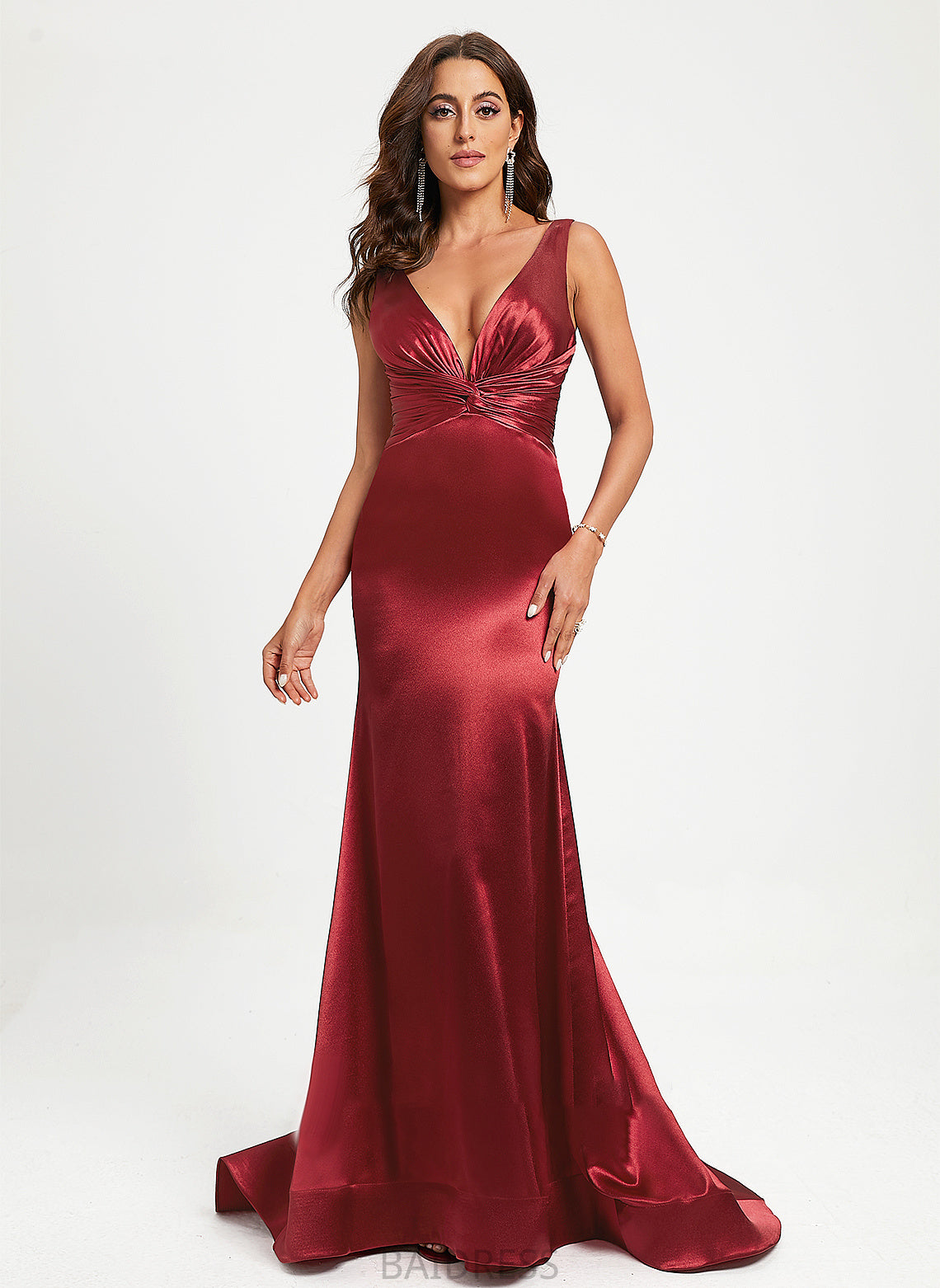 Train With Pleated Emery Prom Dresses Satin V-neck Sweep Trumpet/Mermaid