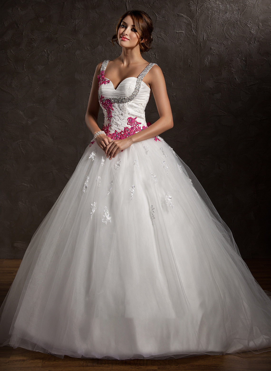 Wedding Dresses With Train Chapel Dress Lace Emily Bow(s) Tulle Appliques Ruffle Wedding Ball-Gown/Princess Sweetheart