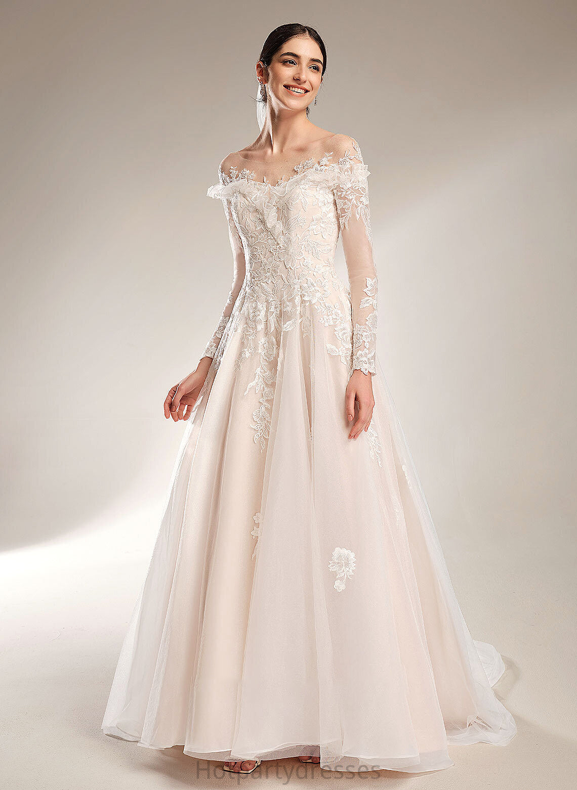 Ball-Gown/Princess Court With Sydney Train Dress Wedding Wedding Dresses Off-the-Shoulder Sequins