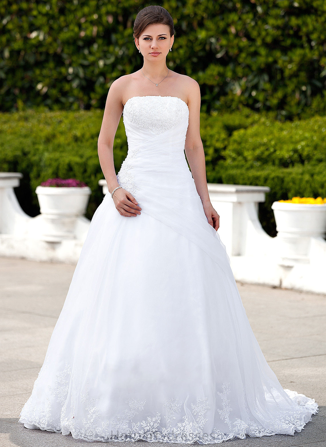 Lace Dress Chapel Satin Wedding Dresses Dalia Ball-Gown/Princess Strapless Organza With Wedding Train Beading
