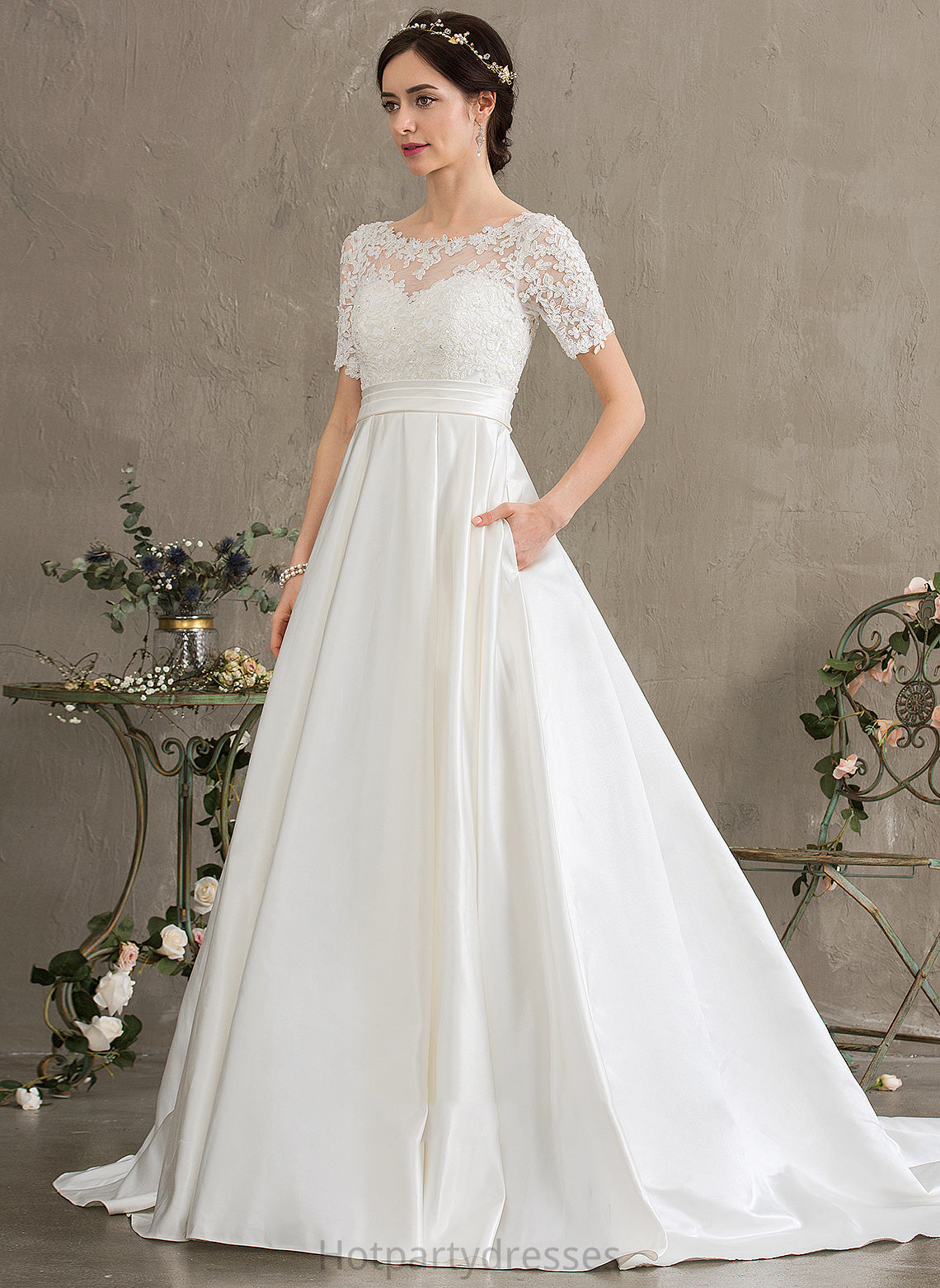 Beading Wedding Dresses With Scoop Sequins Wedding Neck Satin Ball-Gown/Princess Avery Court Pockets Dress Train