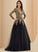 Tulle Ball-Gown/Princess Sequins Prom Dresses Lace With Train V-neck Sweep Blanche