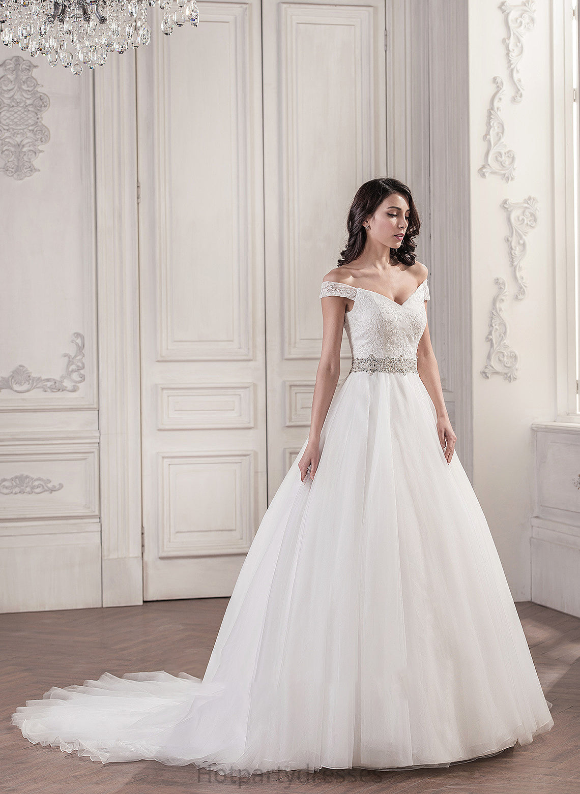 Lyric With Wedding Dresses Sequins Cathedral Tulle Ball-Gown/Princess Train Wedding Dress Beading