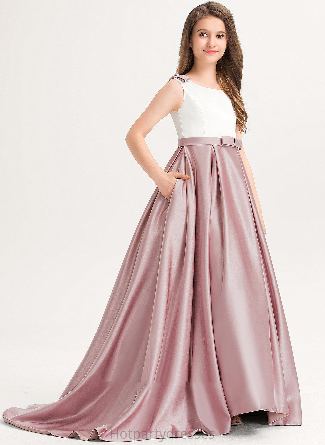 Scoop Bow(s) With Ball-Gown/Princess Train Neck Danielle Pockets Junior Bridesmaid Dresses Sweep Satin