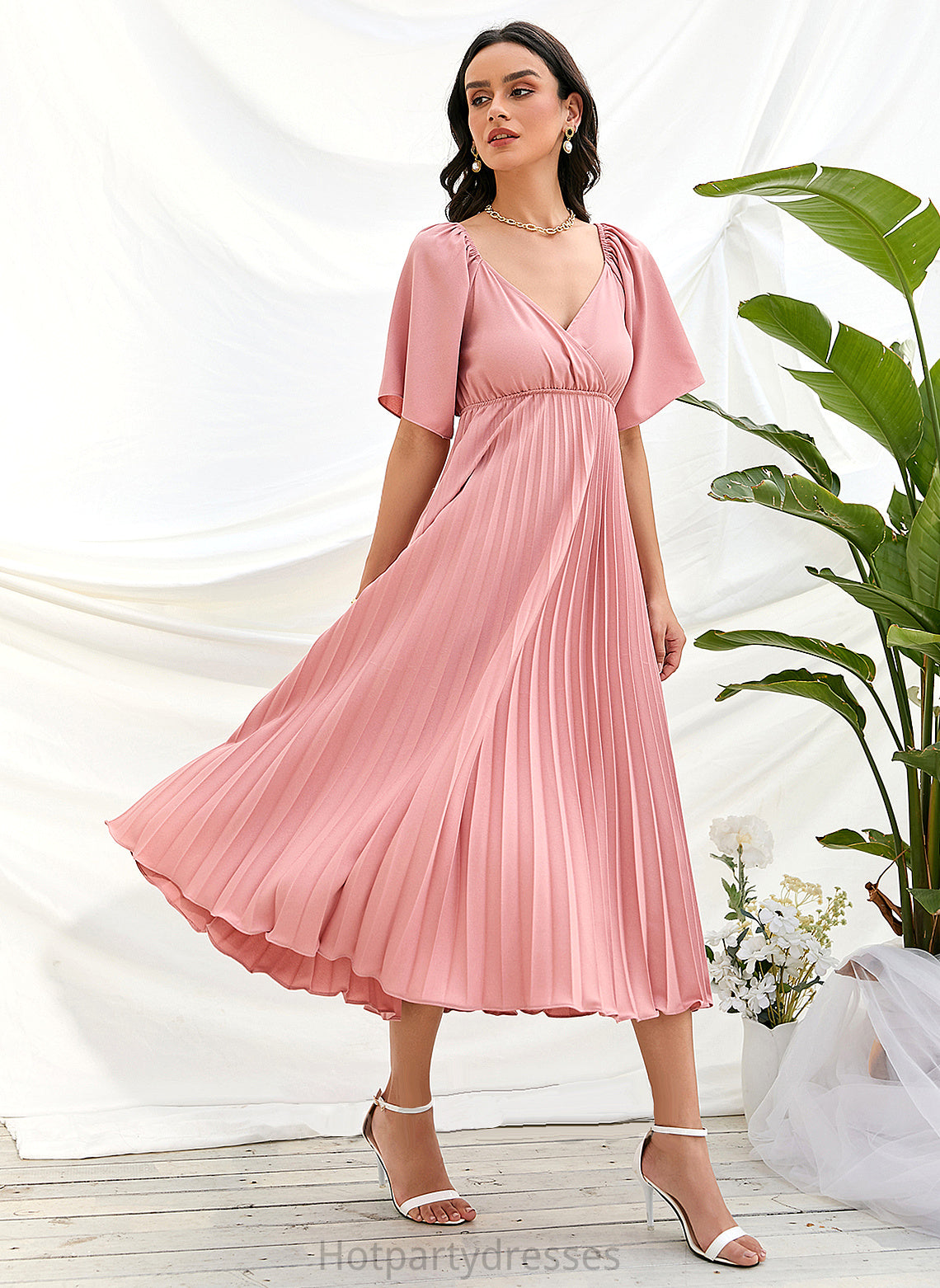 Neckline Length A-Line V-neck Tea-Length Pleated Fabric Silhouette Embellishment Marlie Natural Waist Sweetheart Bridesmaid Dresses