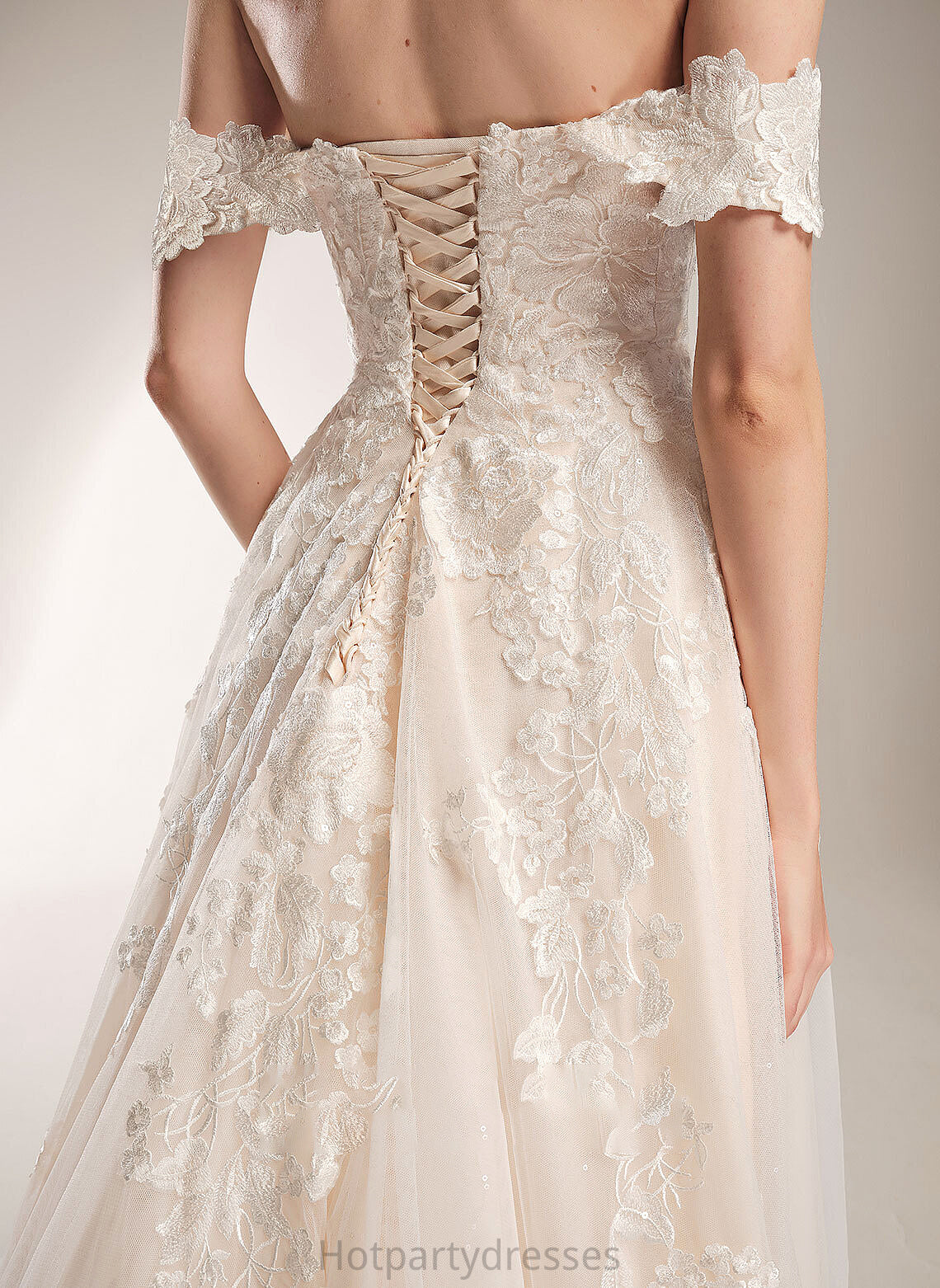 Wedding Chapel Dress Ball-Gown/Princess Wedding Dresses Off-the-Shoulder Train Lilyana